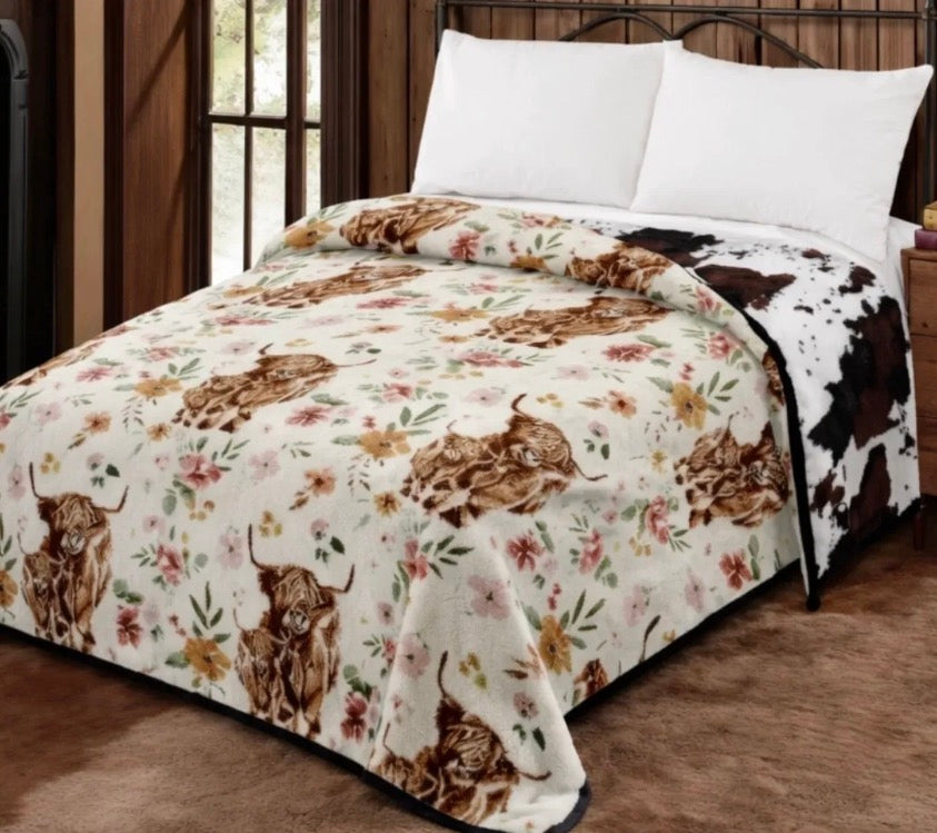 Highland Cow Reversible Blanket