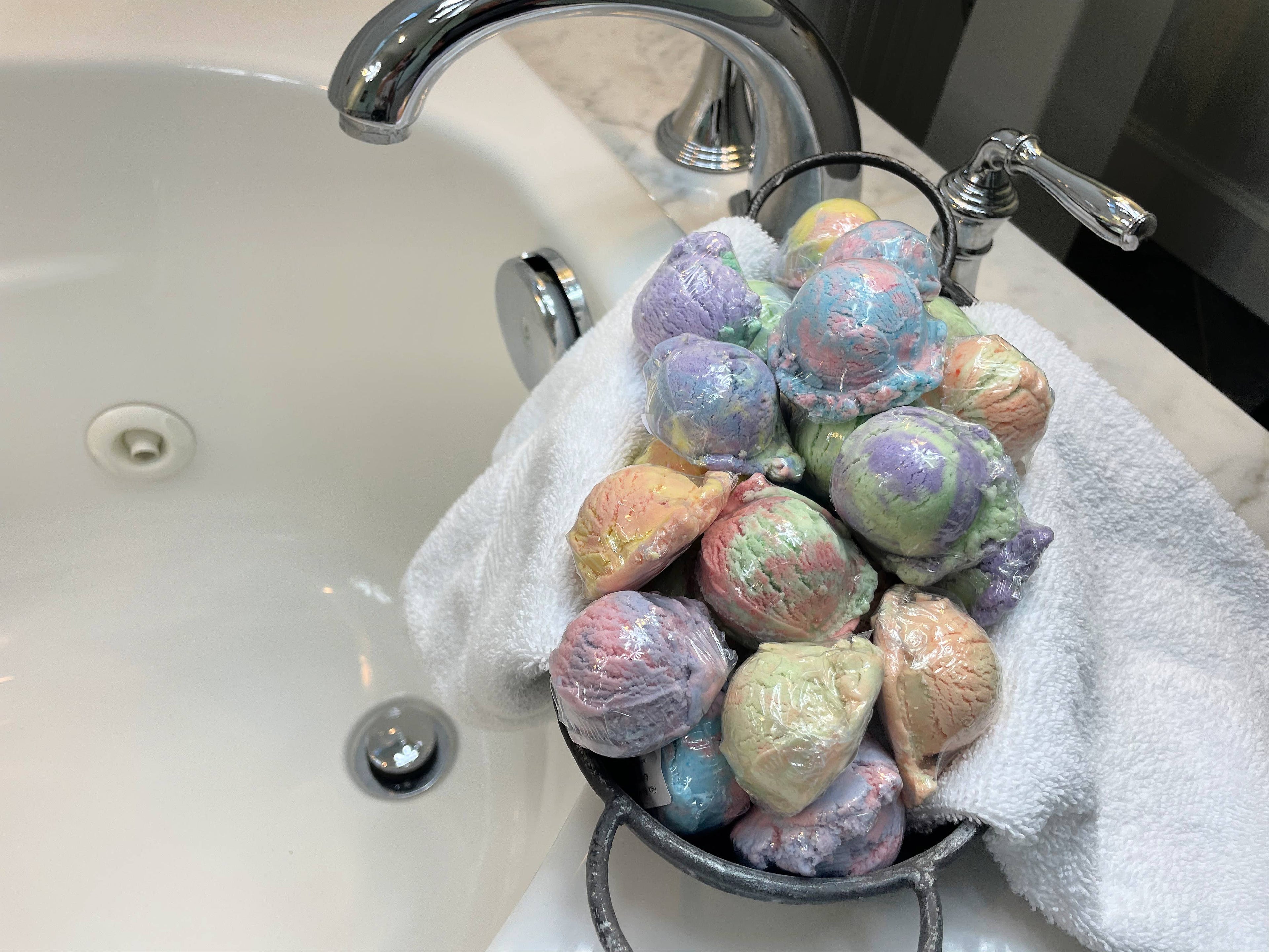 Bubble Scoops Solid Bubble Bath PEARBERRY